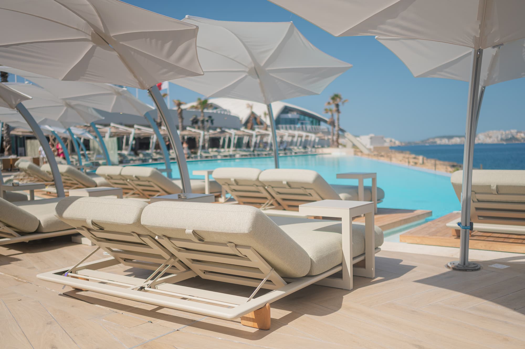 Luxury Beds (2nd Row)